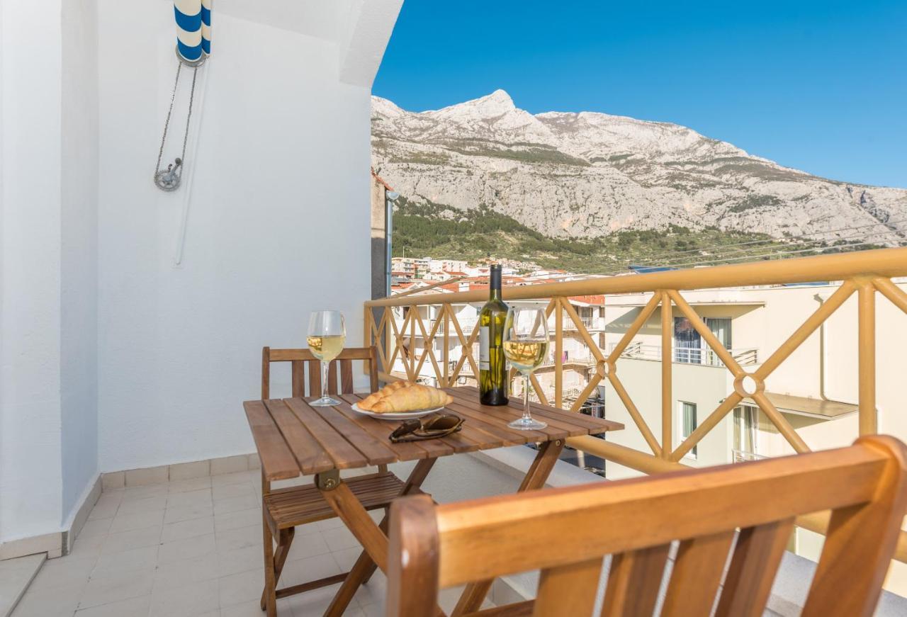 Vista Mare Apartment - 3 Bedroom, Sea View Makarska Eksteriør billede