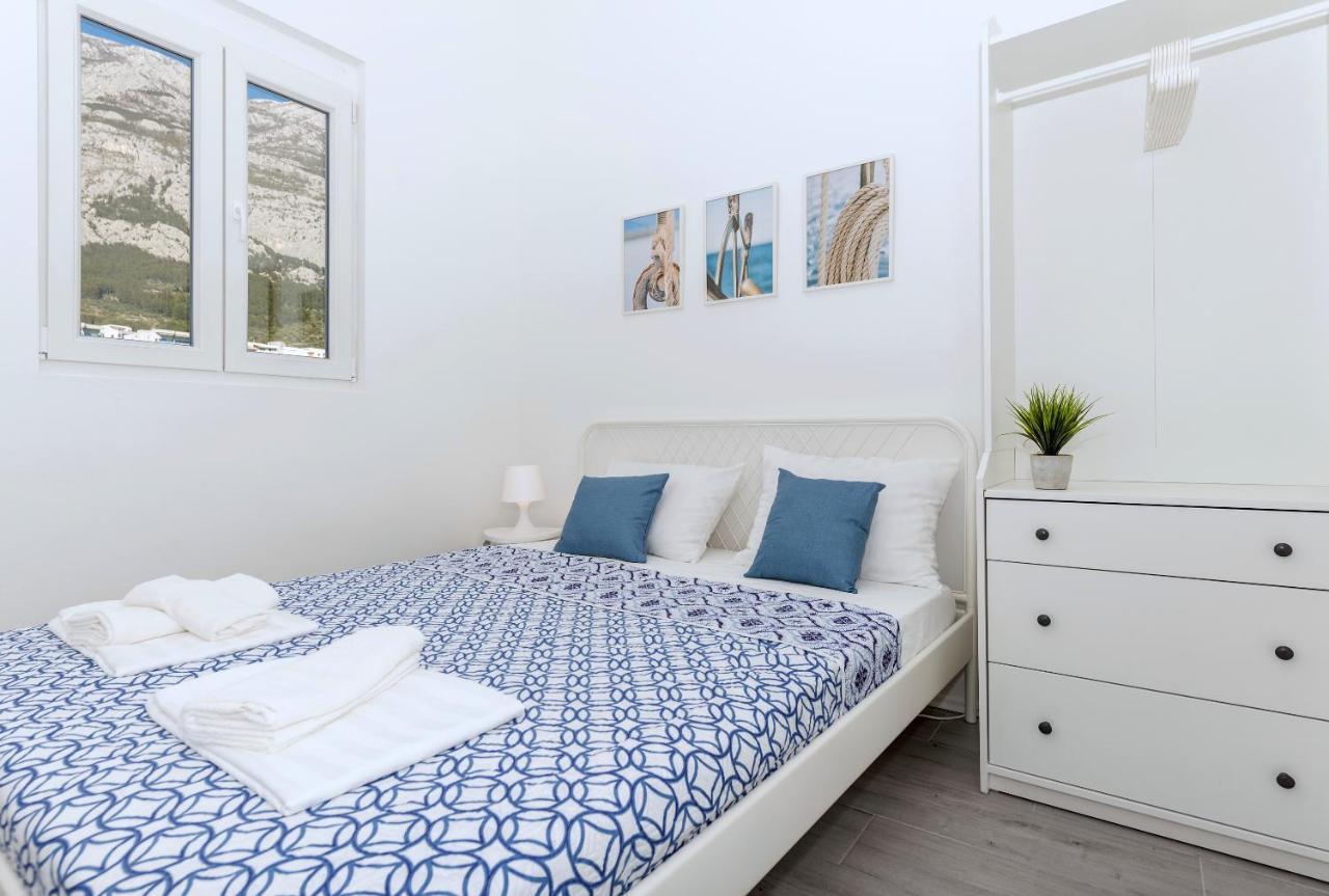 Vista Mare Apartment - 3 Bedroom, Sea View Makarska Eksteriør billede